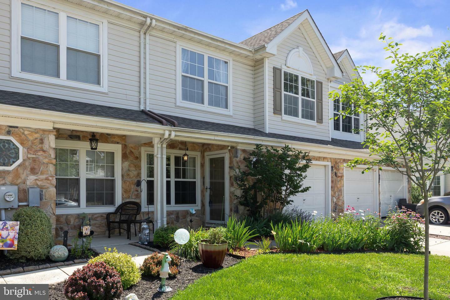 Property Photo: 126 Buckingham Way NJ 08054