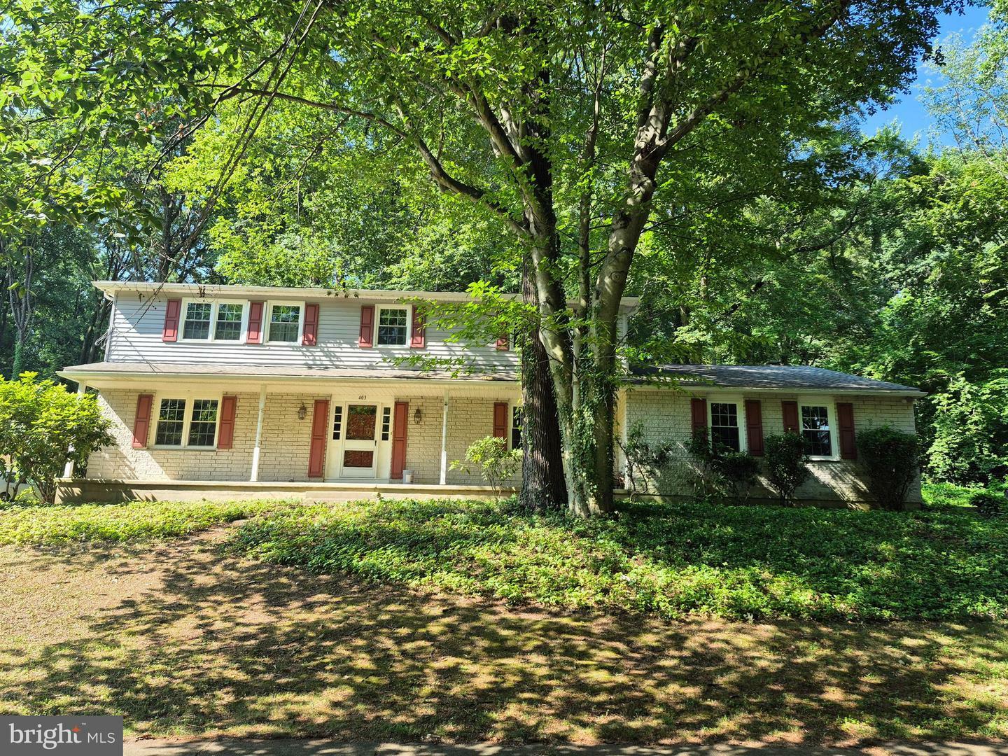403 Dove Drive  Newark DE 19713 photo