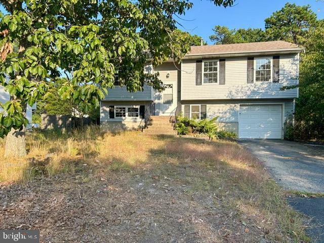 Property Photo: 207 Blackfoot Trail NJ 08015