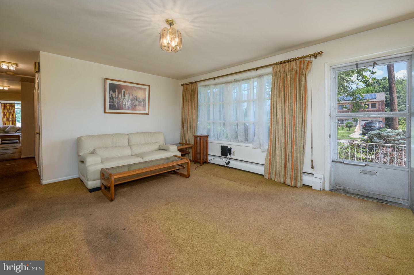 Property Photo:  3221 Union Avenue  NJ 08109 