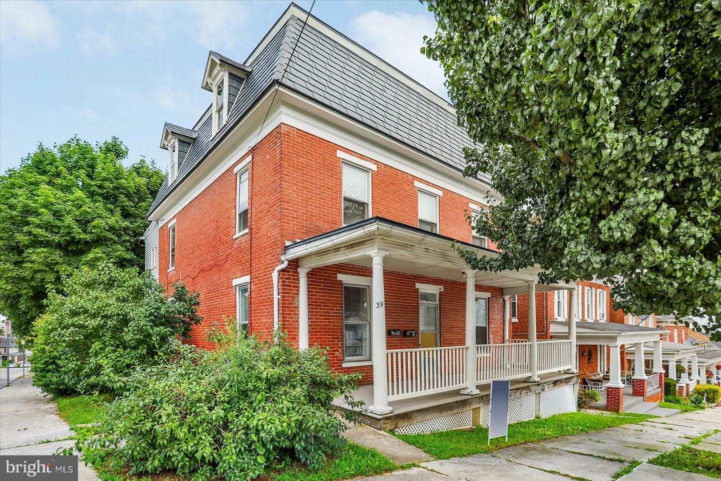 Property Photo: 39 Henrietta Street PA 17356