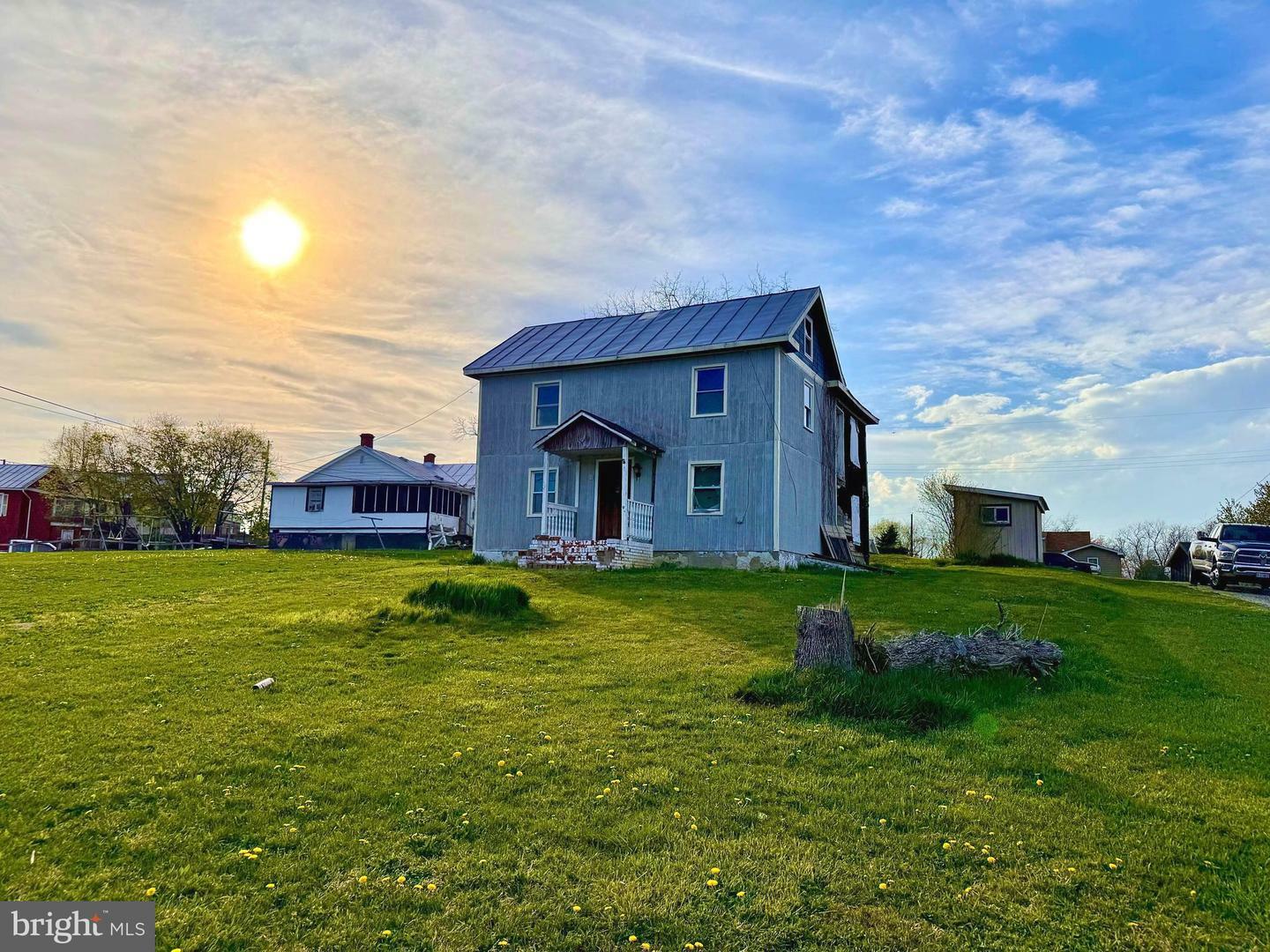 Property Photo: 206 Masonic Drive VA 22851