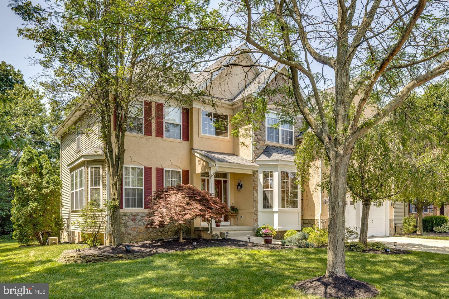 7 Gateswood Court  Bordentown NJ 08505 photo