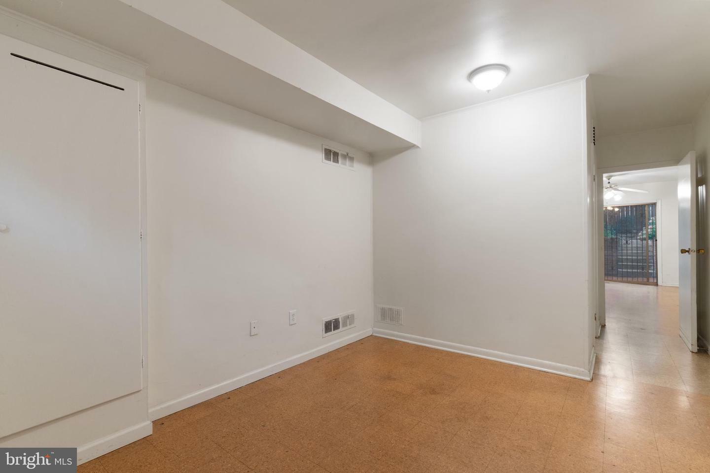 Property Photo: 542 7th Street SE DC 20003