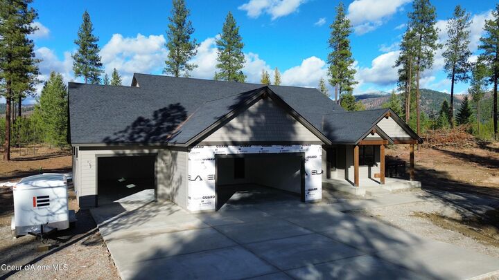 Property Photo:  55 Cannon Lane  ID 83804