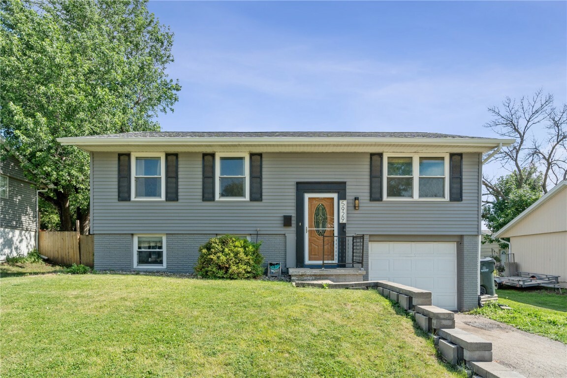 Property Photo: 5929 Underwood Avenue SW IA 52404