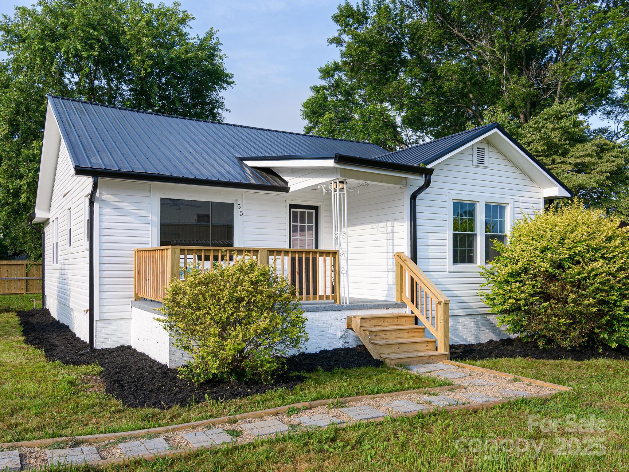 55 Scates Street  Waynesville NC 28786 photo