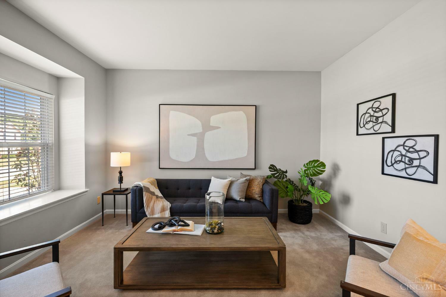 Property Photo: 900 Arborrun Drive OH 45233