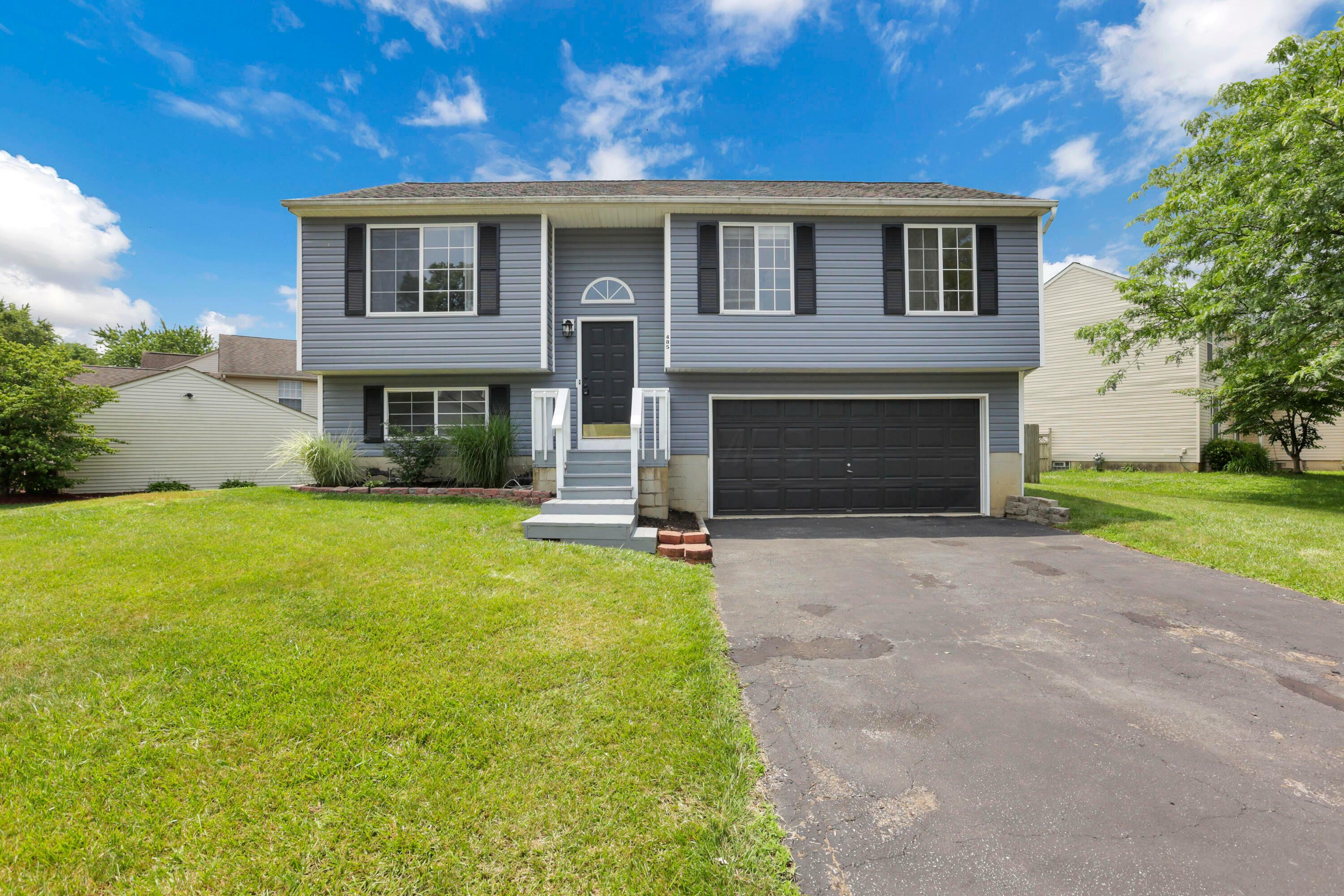 485 Warwick Lane  Pickerington OH 43147 photo