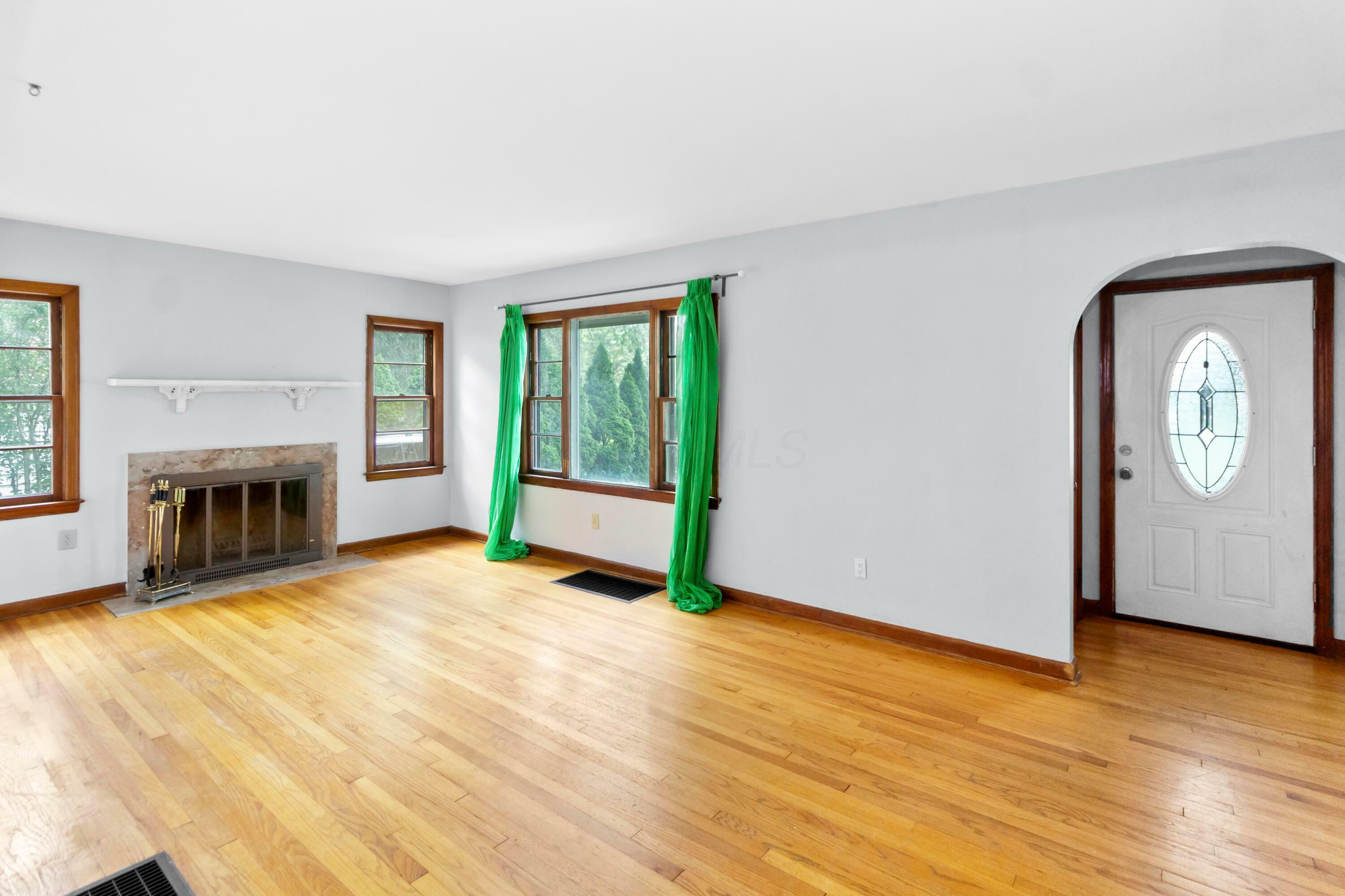 Property Photo:  206 Lintner Street  OH 43230 