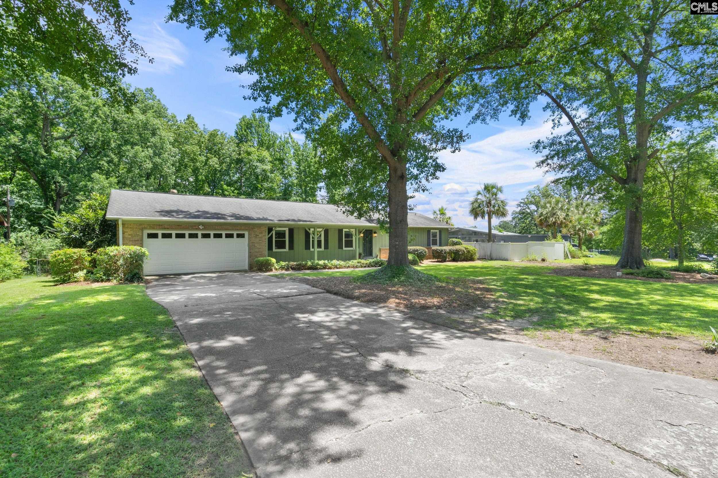 Property Photo:  501 Lyndhurst  SC 29212-3115 