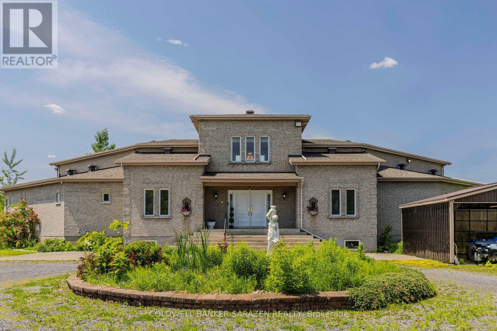 Property Photo:  490 Montee Lajeunesse  ON K0B 1A0 