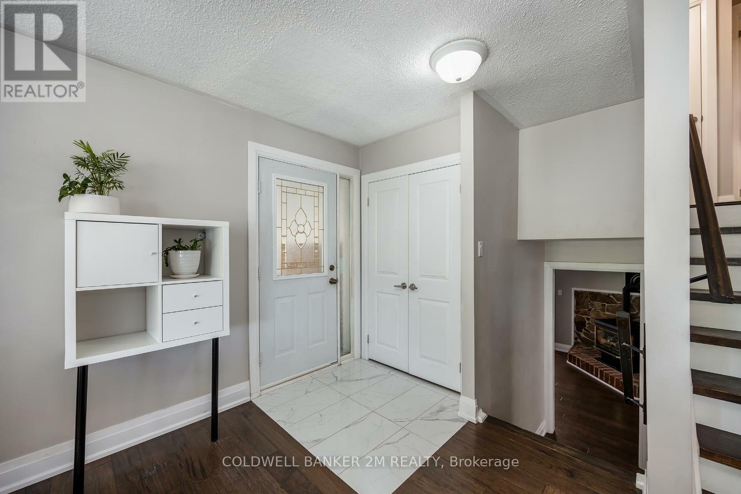 Property Photo:  246 Harmony Road North  ON L1G 6L5 