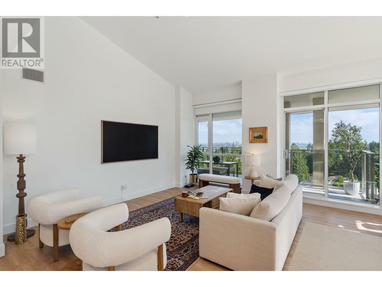 Photo de la propriété: 2325 Emery Court 1104 BC V7J 0E8