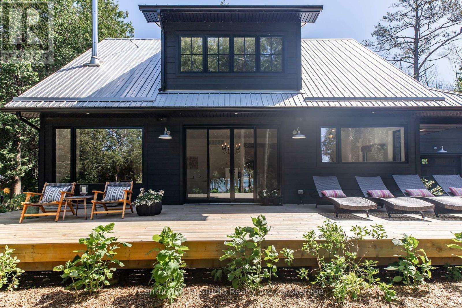 Property Photo: 19 Richardson Road ON N0H 2C5
