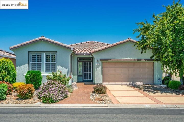 Property Photo: 504 Birch Ridge Dr CA 94571