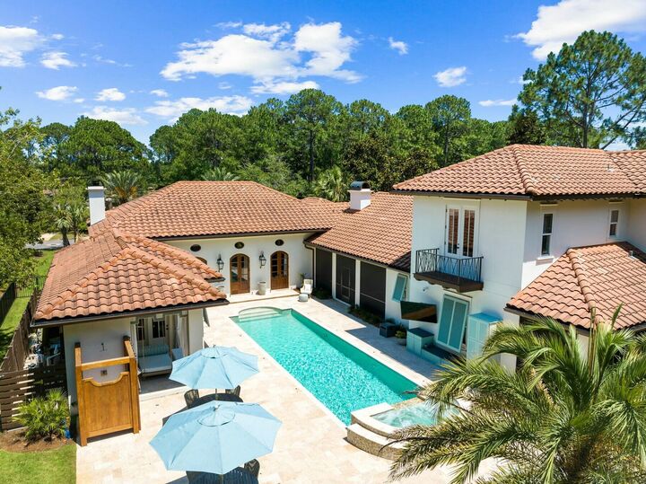 Property Photo: 3121 Merion Drive FL 32550