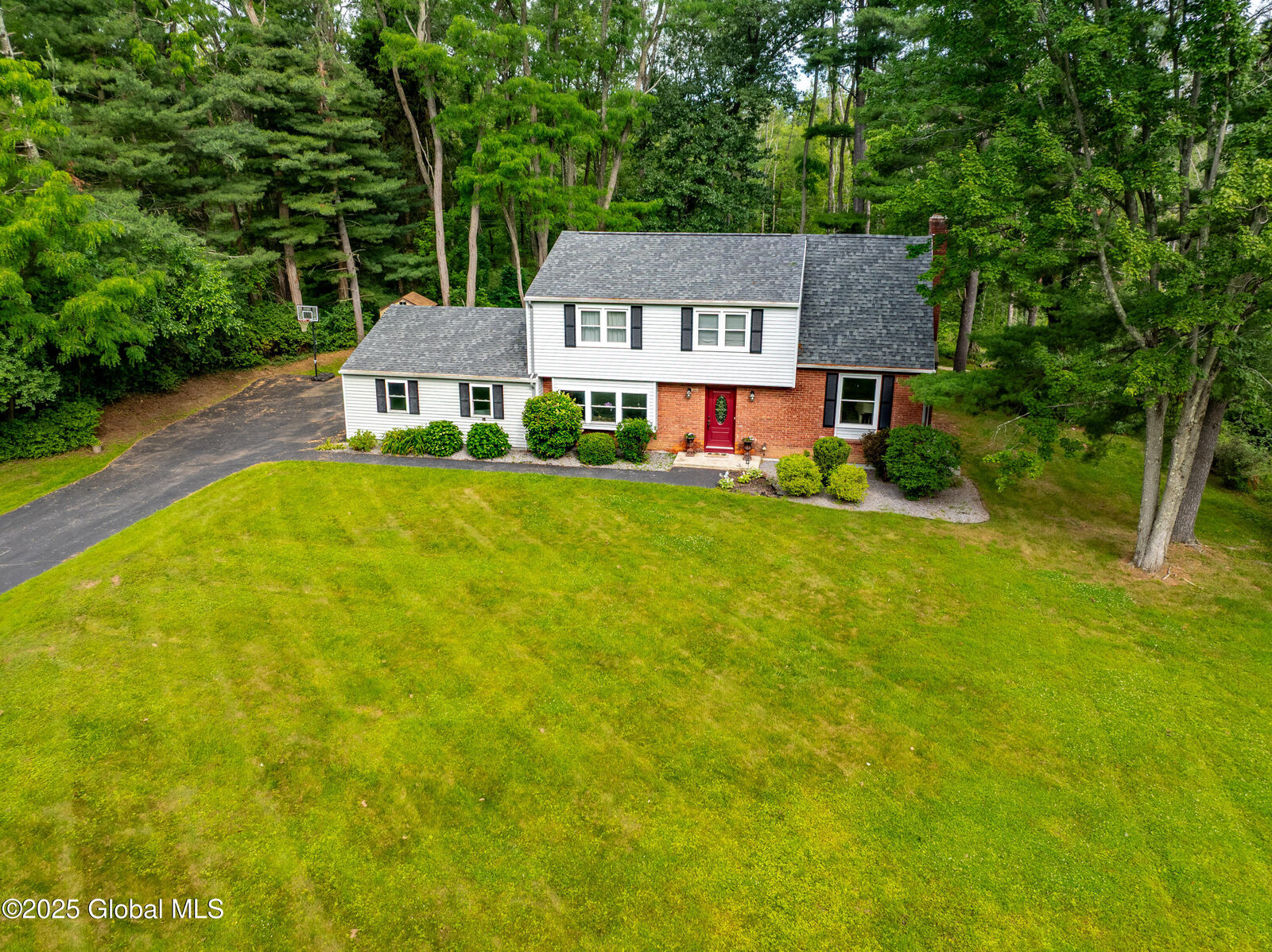 Property Photo: 973 Avon Crest Boulevard NY 12309