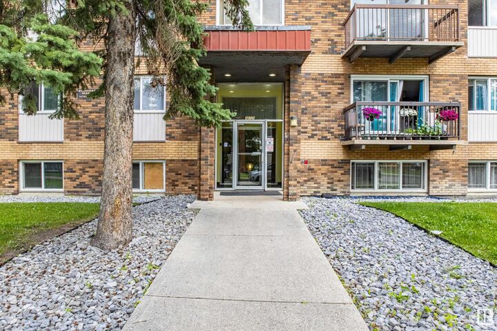 10725 111 Street NW 306  Edmonton AB T5H 3G2 photo
