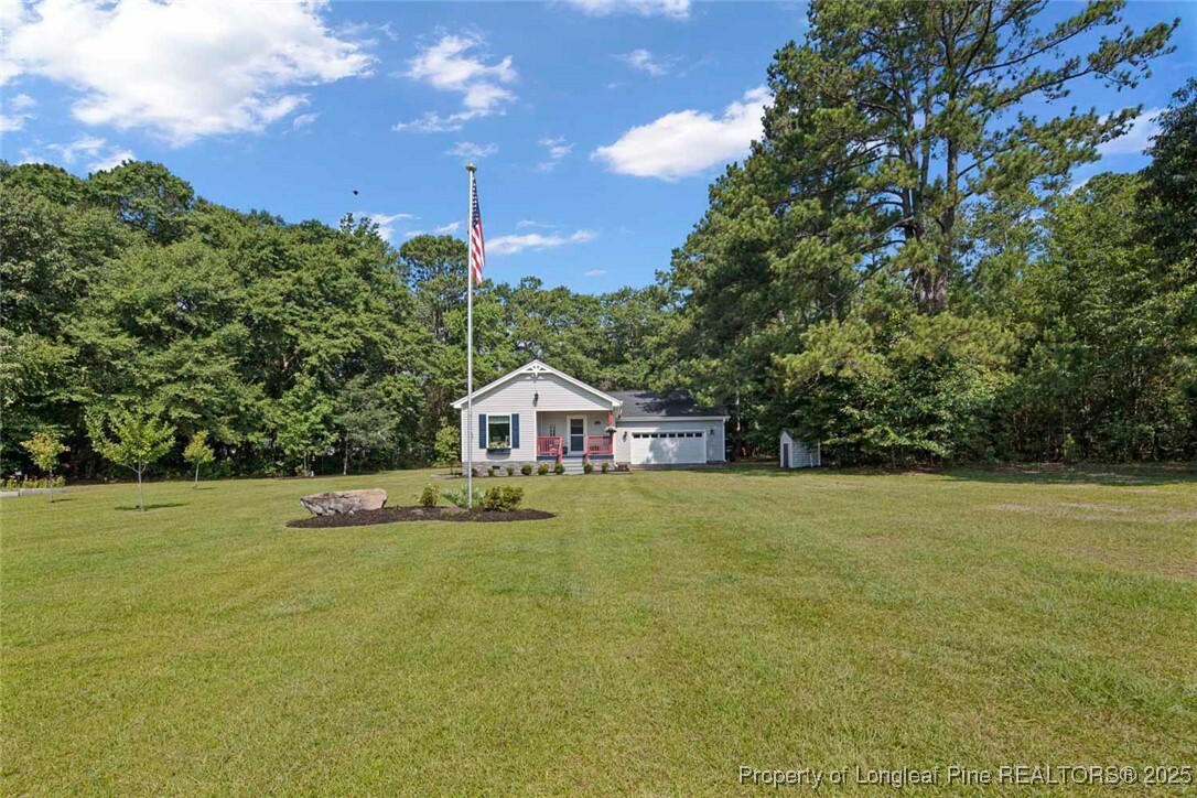 Property Photo: 7493 Glen Raven Drive NC 28306
