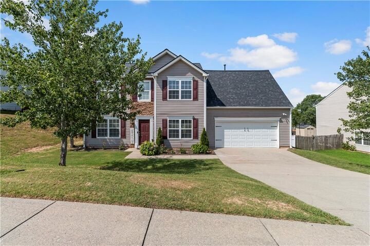 1644 Royal Ives Drive  Lawrenceville GA 30045 photo