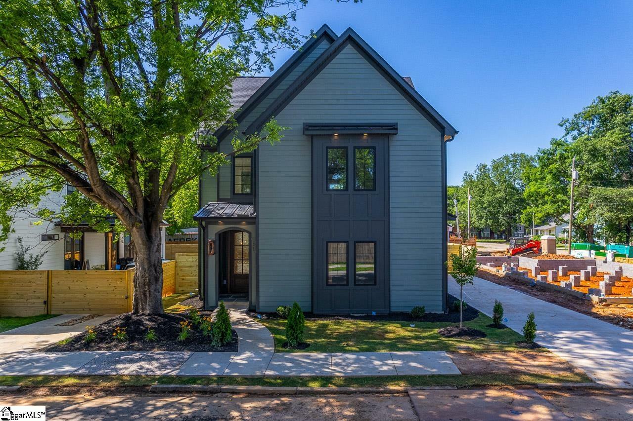 Property Photo:  11 Stall Street  SC 29609 