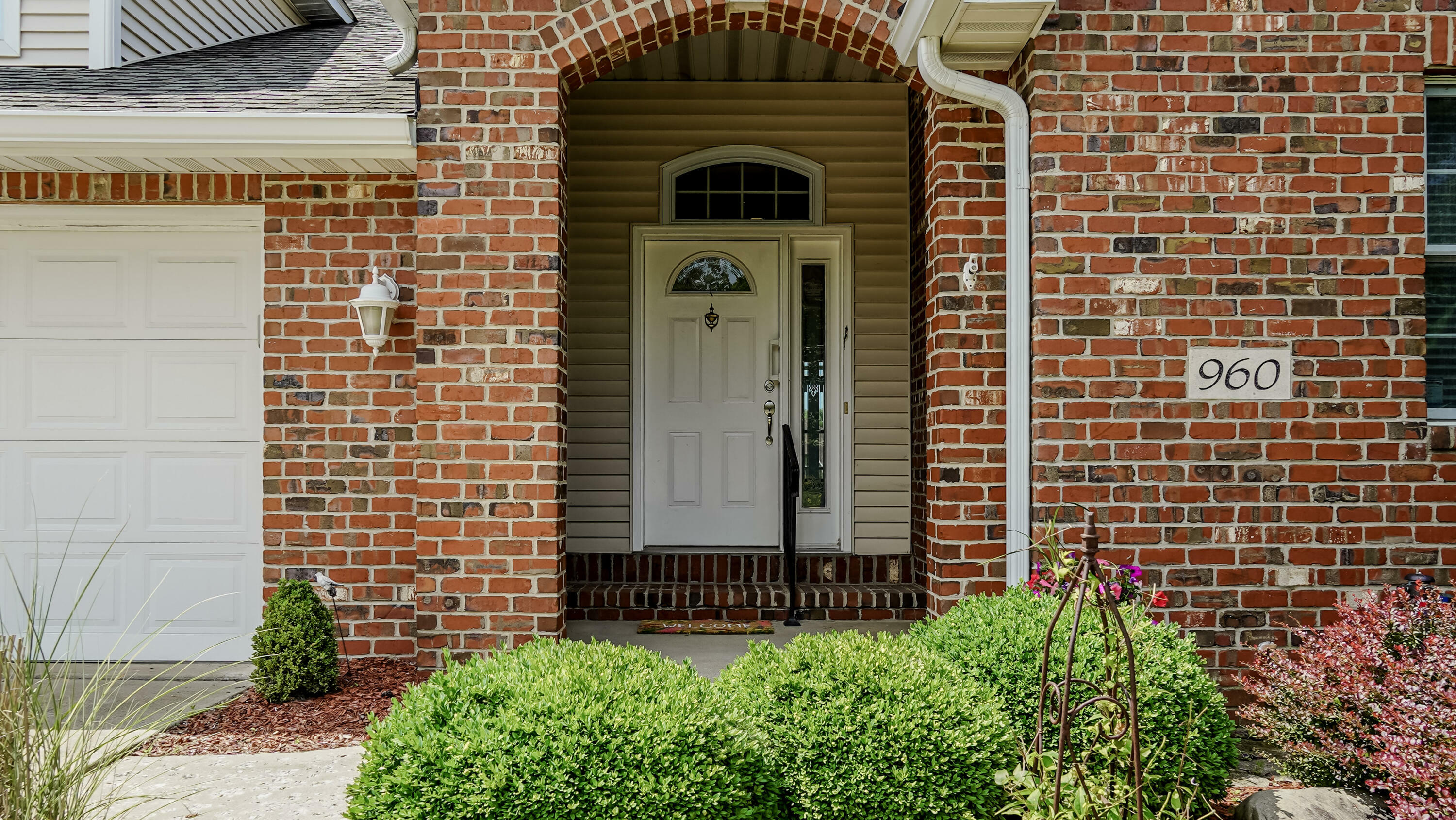 Property Photo:  960 Ryan Court  IN 46307 