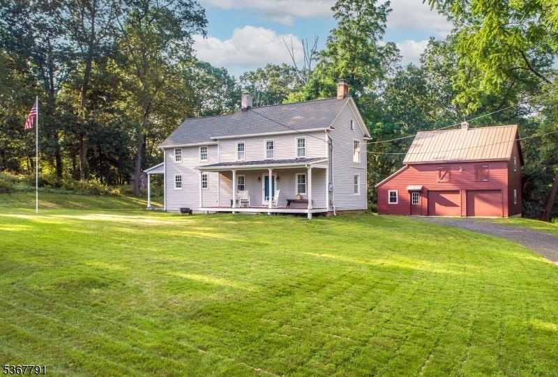 30 Bissell Rd  Tewksbury Twp. NJ 08833 photo