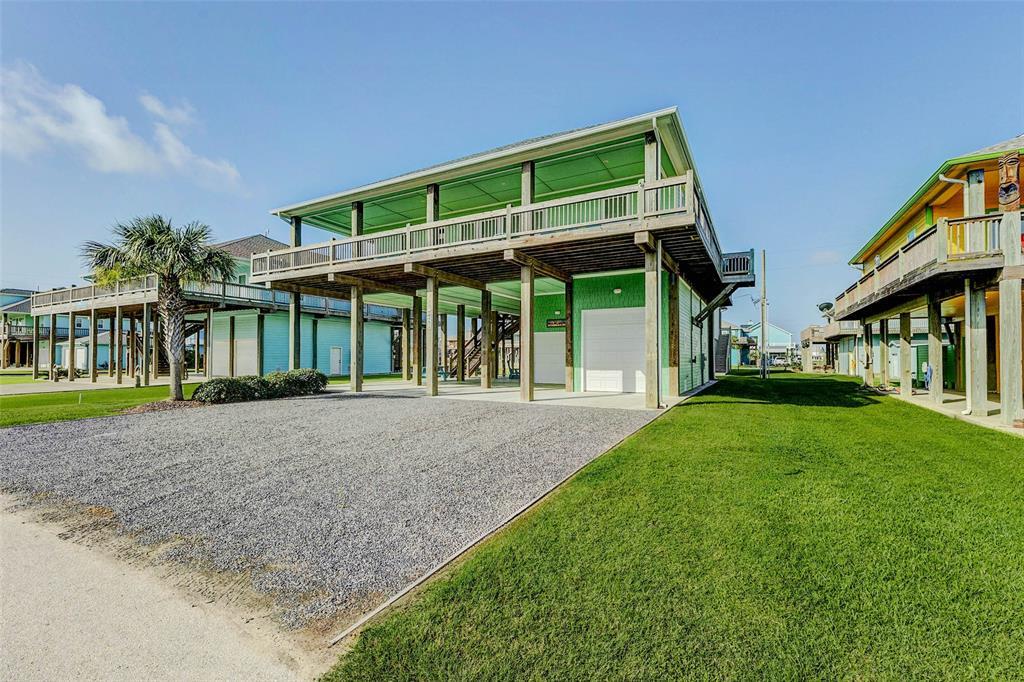 951 Kenlyn Drive  Port Bolivar TX 77650 photo