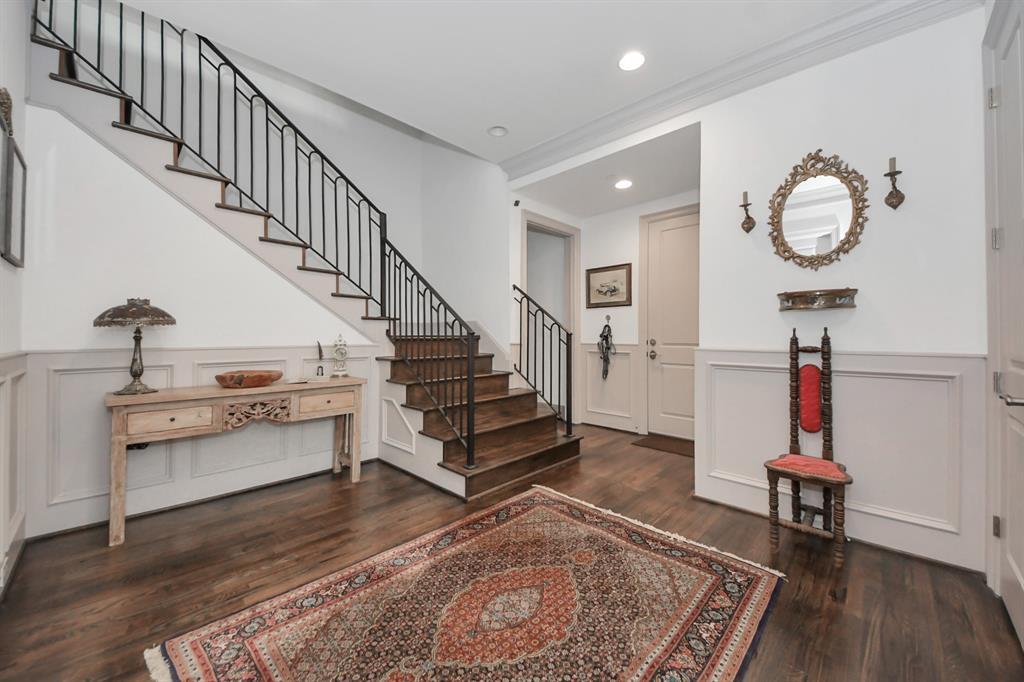 Property Photo: 403 W Pierce Street TX 77019