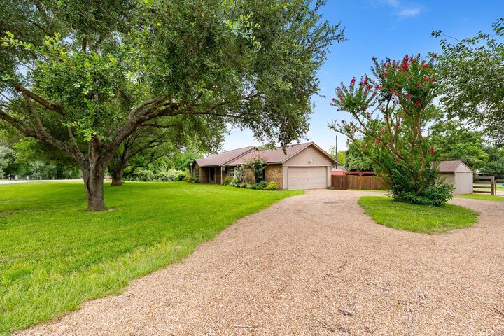 Property Photo:  4205 Wade Road  TX 77423 