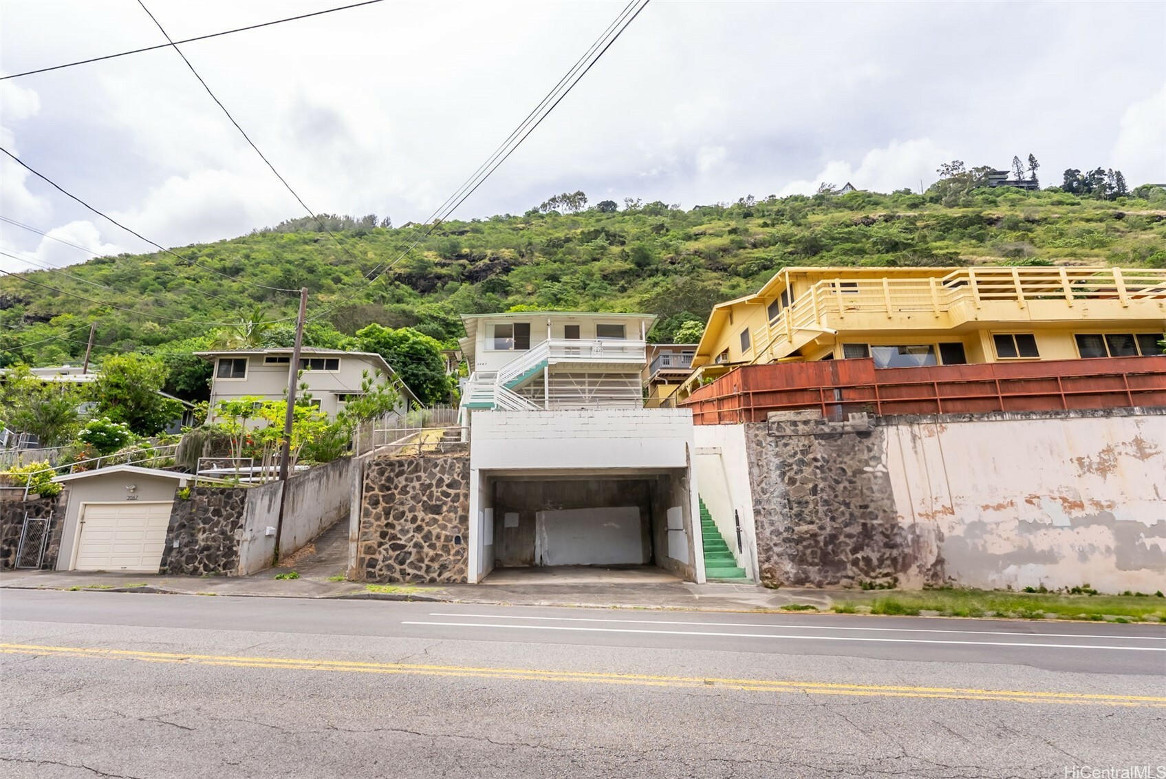 2061 10th Avenue  Honolulu HI 96816 photo