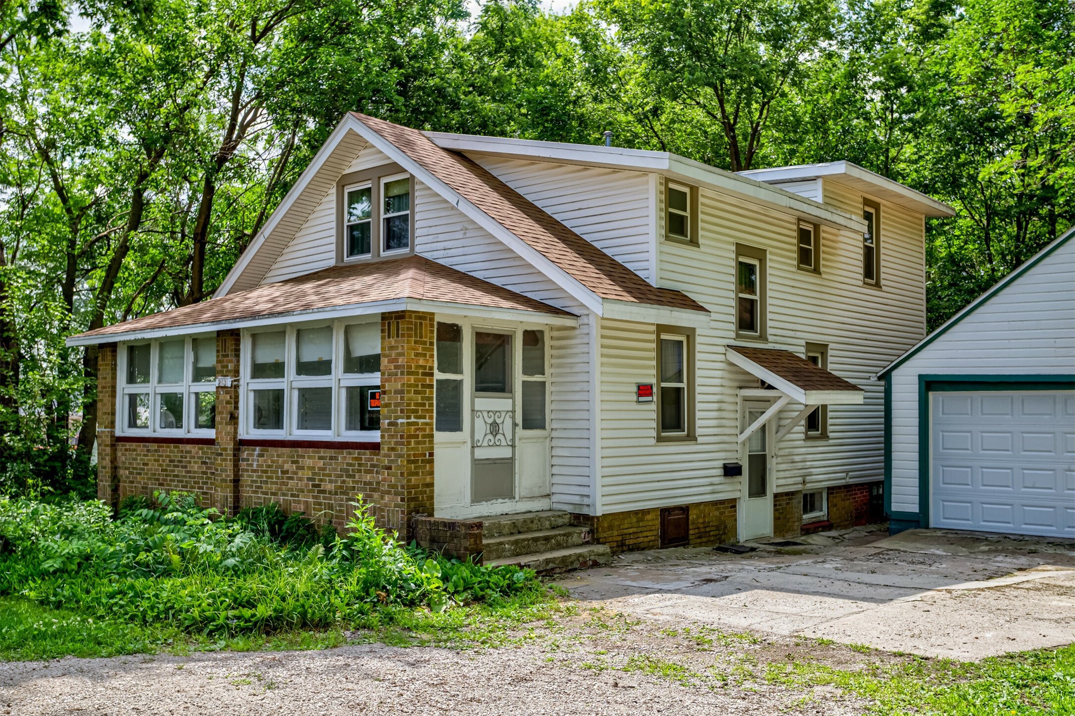 213 S Wilmoth Avenue  Ames IA 50014 photo