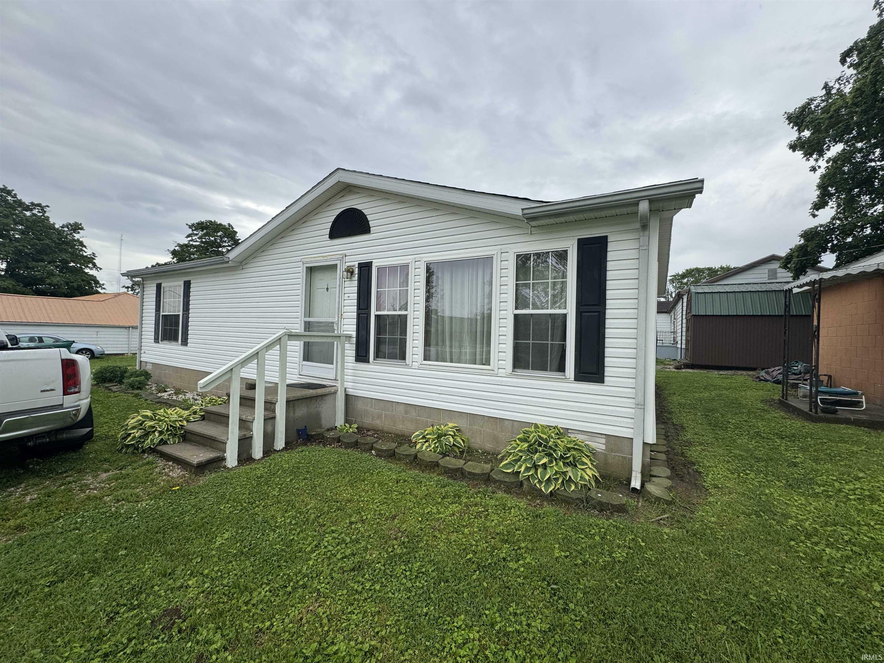 136 N Sharp Street 30 E 3rd Included  Poseyville IN 47633-9025 photo