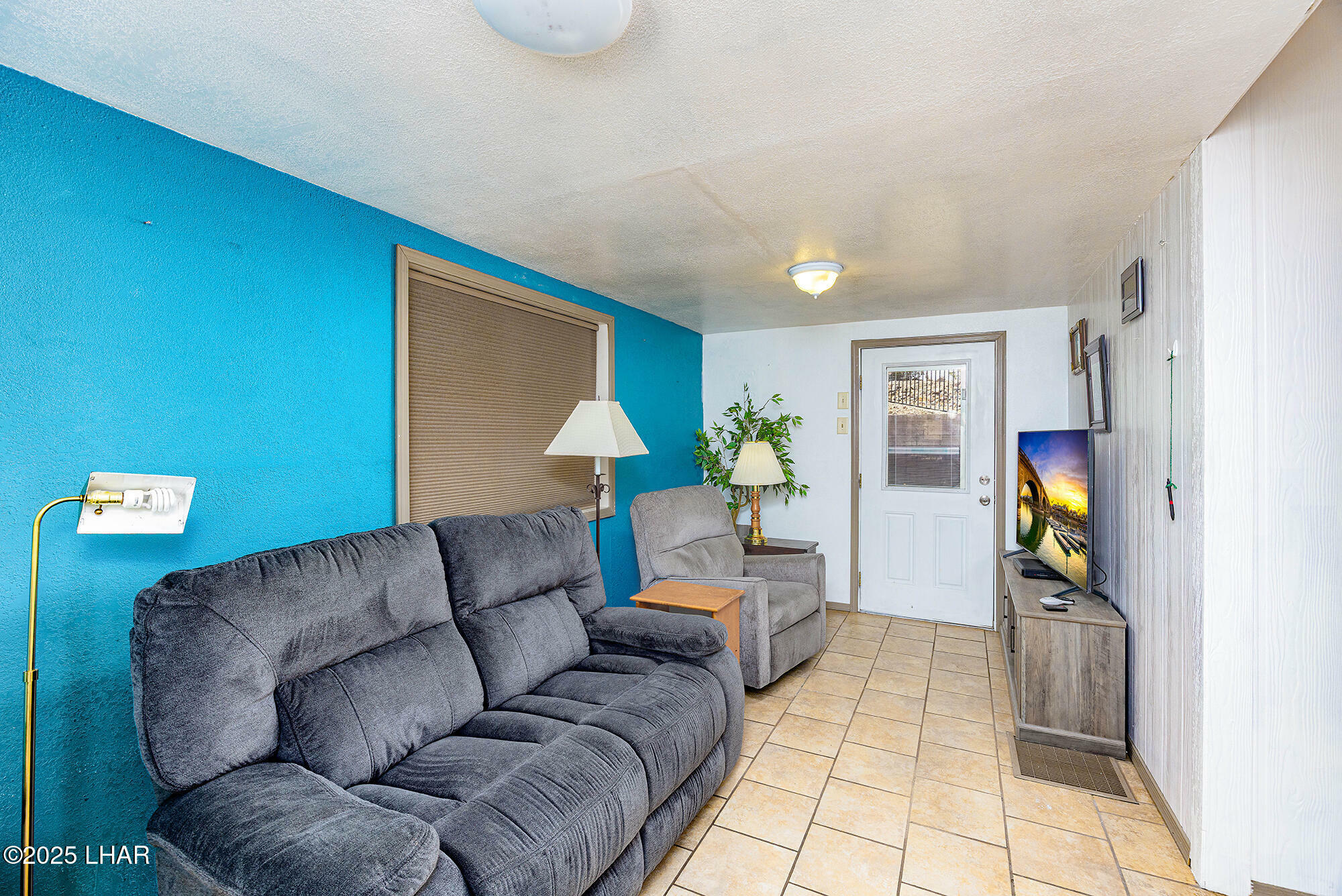 Property Photo: 3501 N Hwy 95 AZ 86404