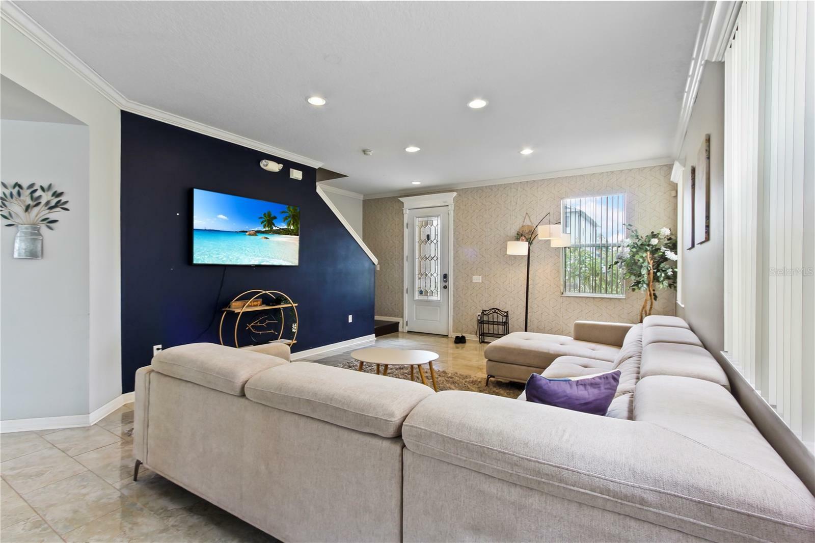 Property Photo: 131 Willow View Drive FL 33896