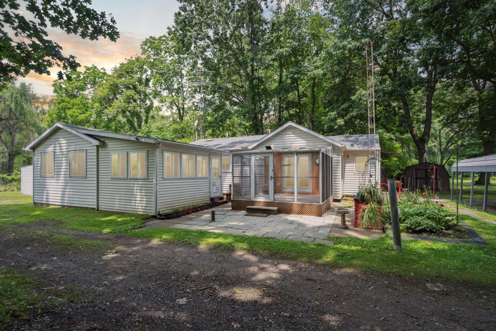 Property Photo: 5500 Hague Avenue MI 49203