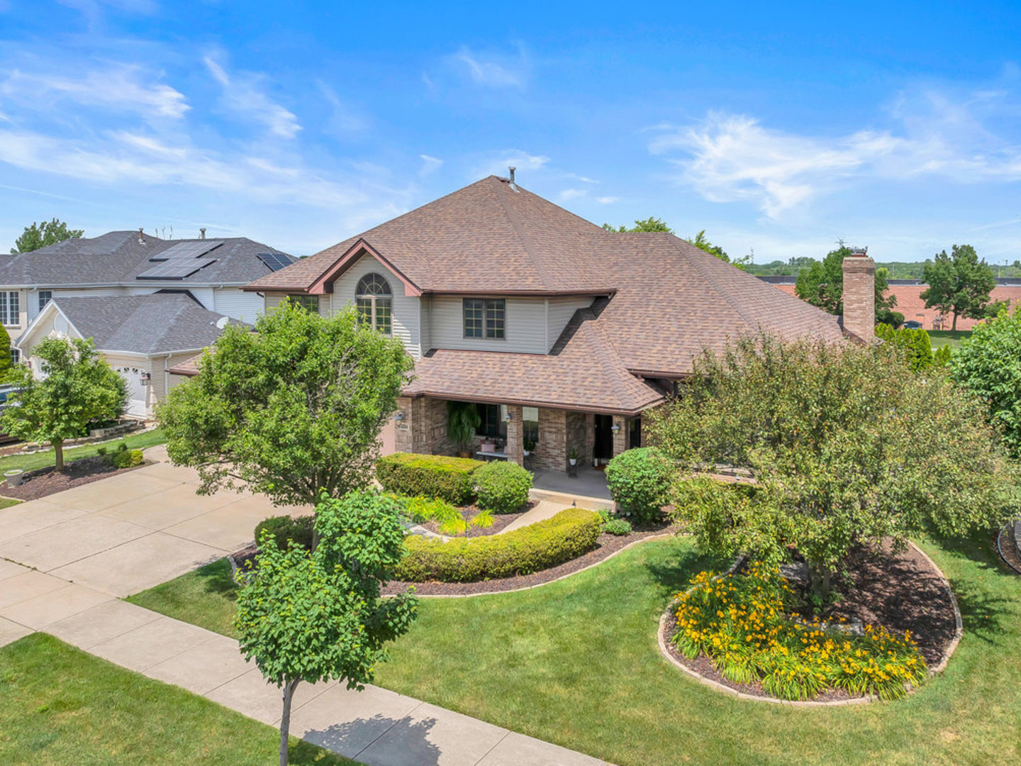 Property Photo: 11234 Autumn Ridge Drive IL 60467