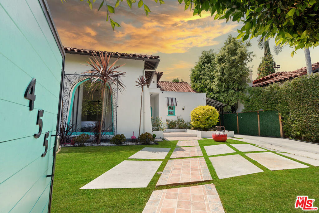 455 N Crescent Heights Boulevard  Los Angeles CA 90048 photo