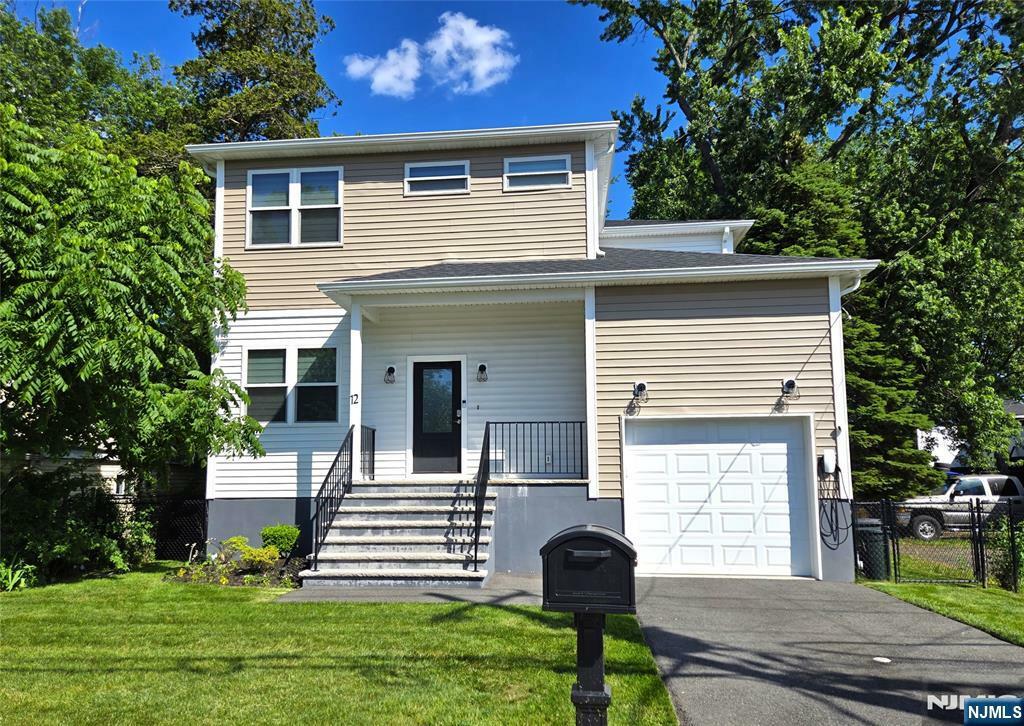 12 Lakeview Avenue  Rochelle Park NJ 07662 photo