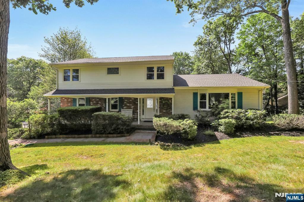 89 Pinecrest Drive  Woodcliff Lake NJ 07677 photo