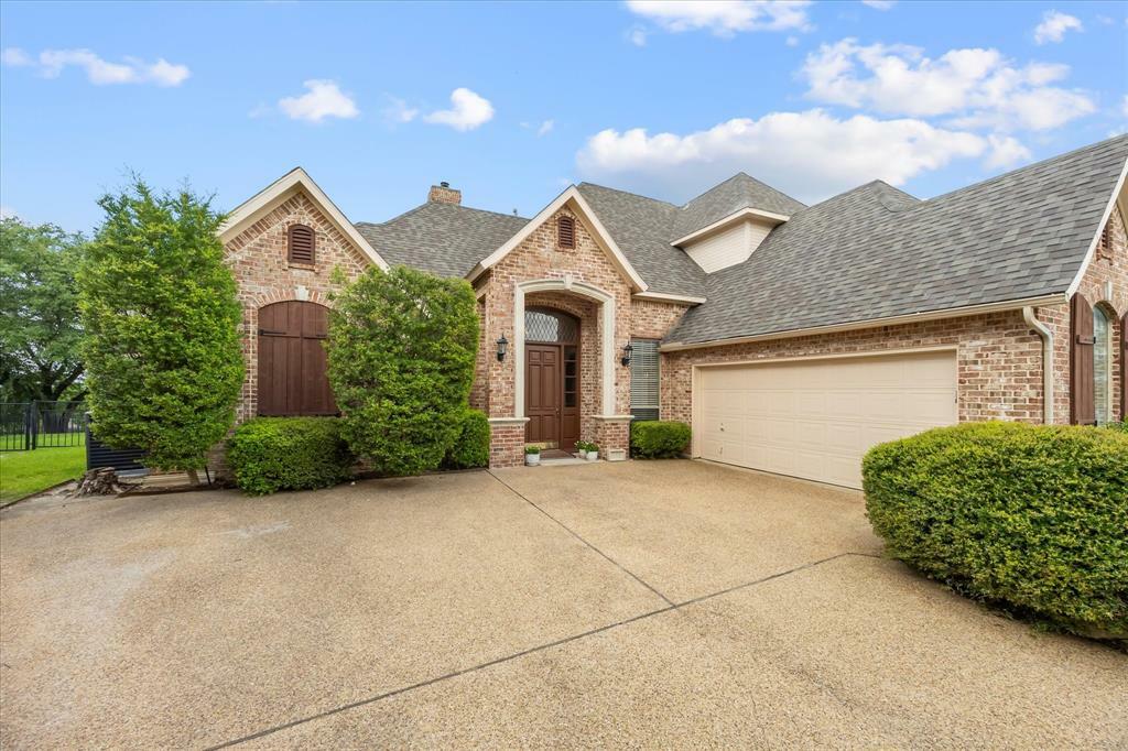 Property Photo: 111 Mayflower Court TX 75032