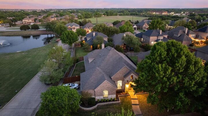 Property Photo:  2900 Independence Drive  TX 75454 
