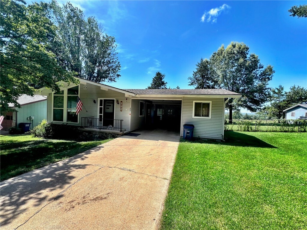 Property Photo: 232 Robin Trail AR 72644