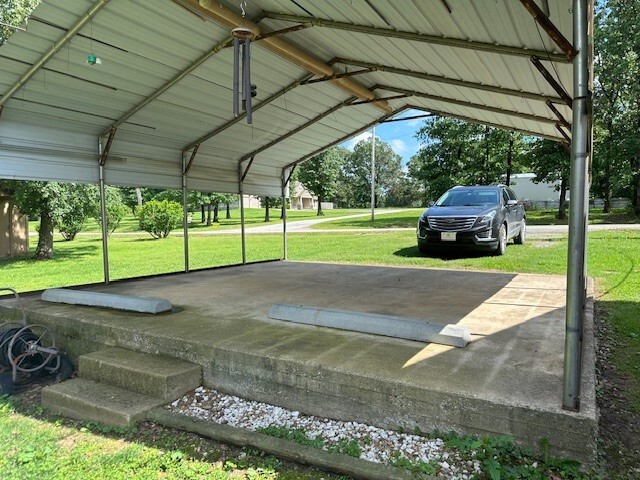 Property Photo: 1400 Shankles Road AR 72734