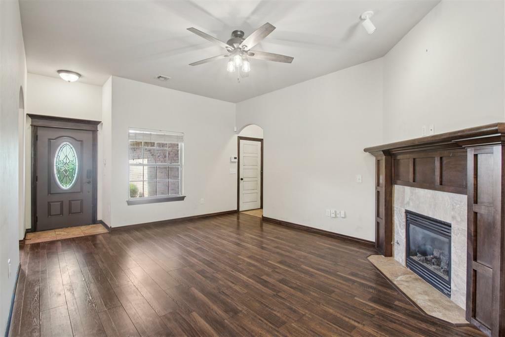 Property Photo: 1629 Rangeline Road OK 73071
