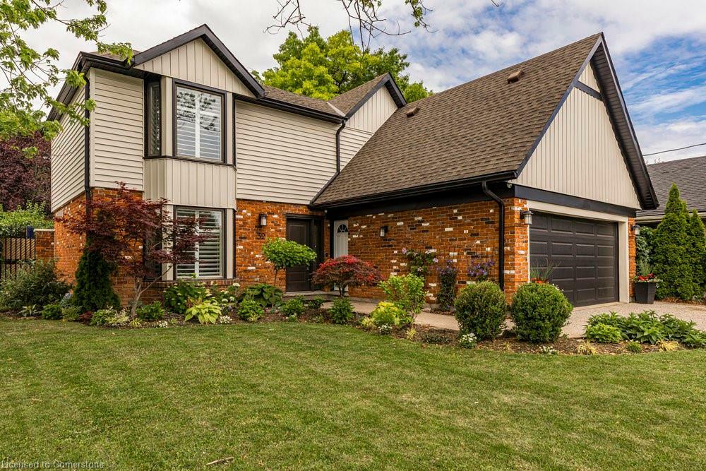 Property Photo: 32 Galbraith Drive ON L8G 1Z8