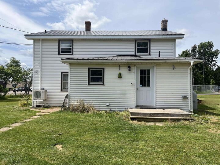 Property Photo:  28 Central Street  PE C0A 1R0 
