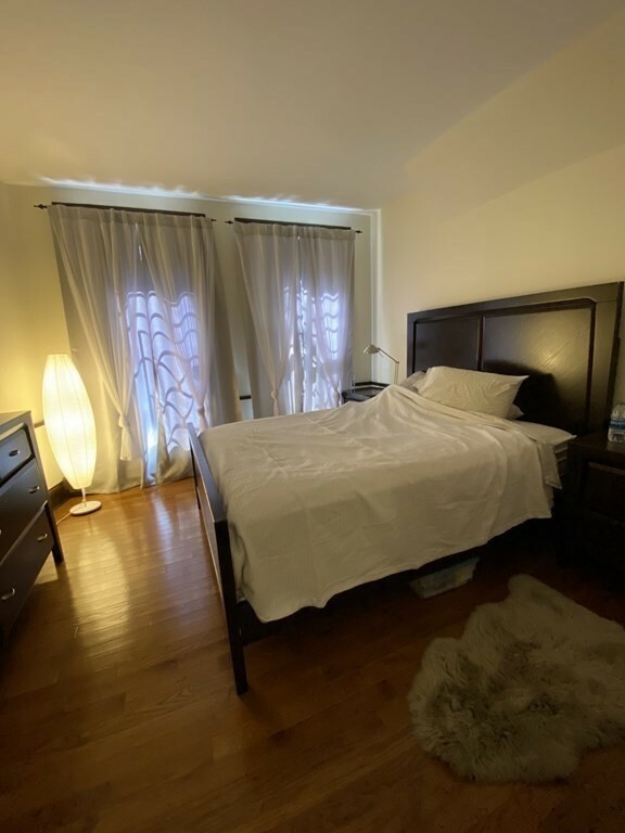 Property Photo:  315-317 Beacon 4  MA 02116 
