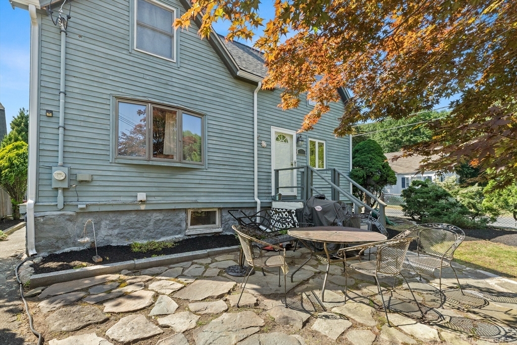 Property Photo:  91 Bartholomew St  MA 01960 